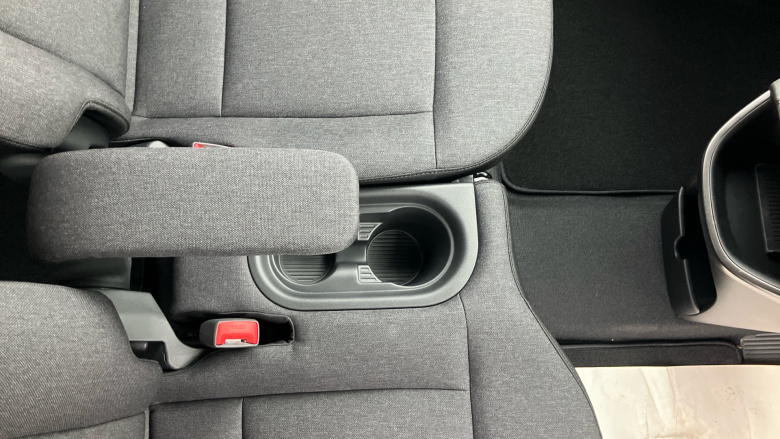 Hyundai INSTER 85kW 02 49kWh 5dr Auto Electric Hatchback